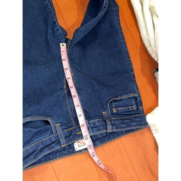 L'Agence The Affair High-rise Flared Jeans In Rinse Women's Size 29 - Picture 8 of 11